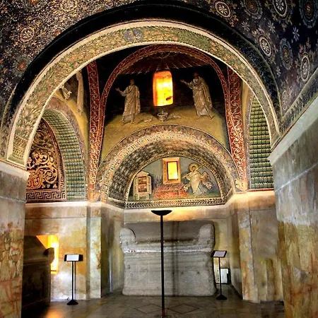 La Casa Dei Regazz Πανσιόν Ραβένα